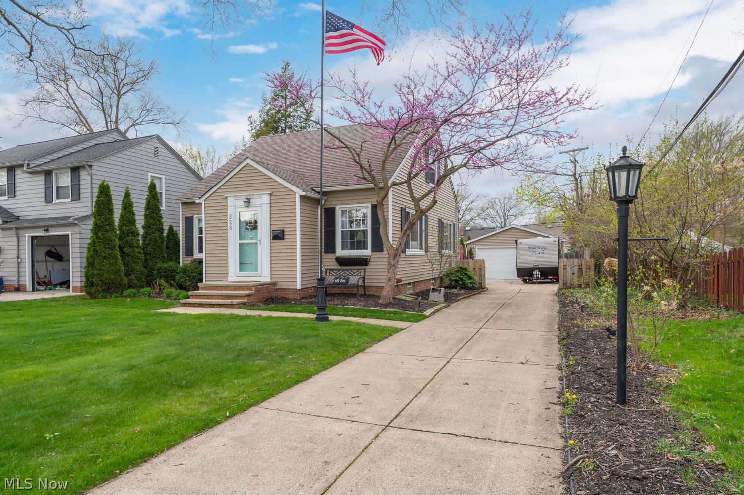 328 Oakmoor Road Bay Village OH 44140