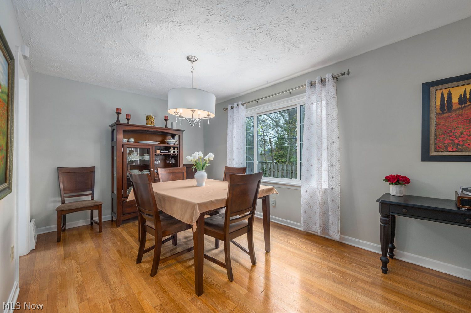 328 Oakmoor Road Bay Village OH 44140