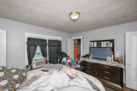 3641 Independence Road Cleveland OH 44105