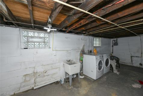 3641 Independence Road Cleveland OH 44105