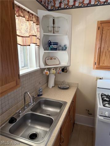 233 Westwood Avenue Akron OH 44302