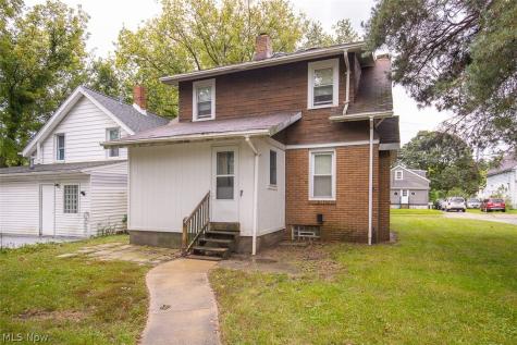 1245 Forbes Avenue Akron OH 44306