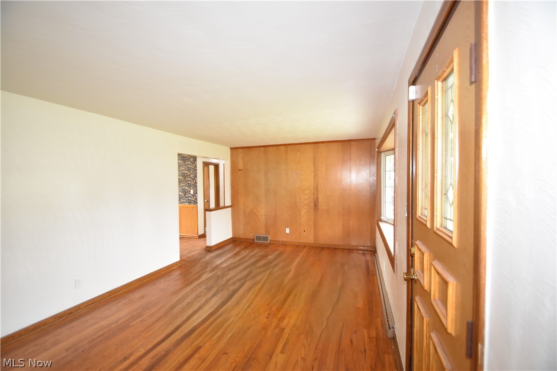 421 Parkview Drive Girard OH 44420