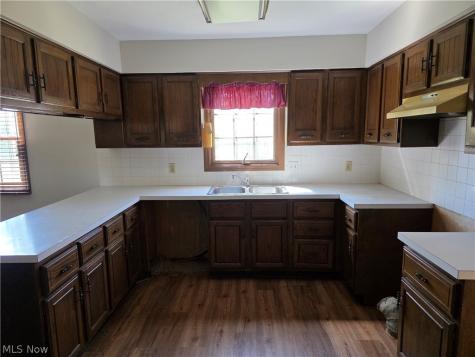 32667 Carriage Lane Avon Lake OH 44012