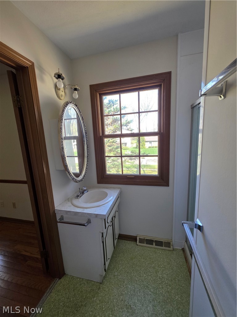 32667 Carriage Lane Avon Lake OH 44012