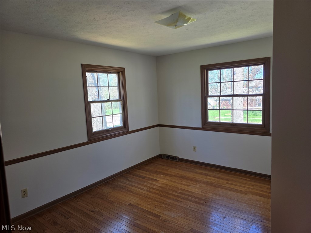 32667 Carriage Lane Avon Lake OH 44012