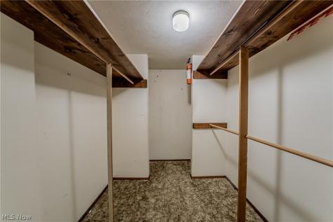 24432 Palm Drive North Olmsted OH 44070