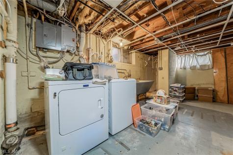 24432 Palm Drive North Olmsted OH 44070