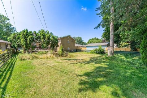 24432 Palm Drive North Olmsted OH 44070