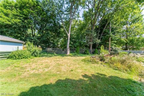 24432 Palm Drive North Olmsted OH 44070