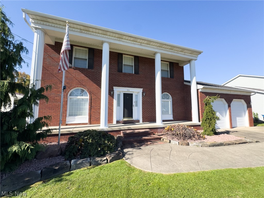 924 Dravis Street Girard OH 44420