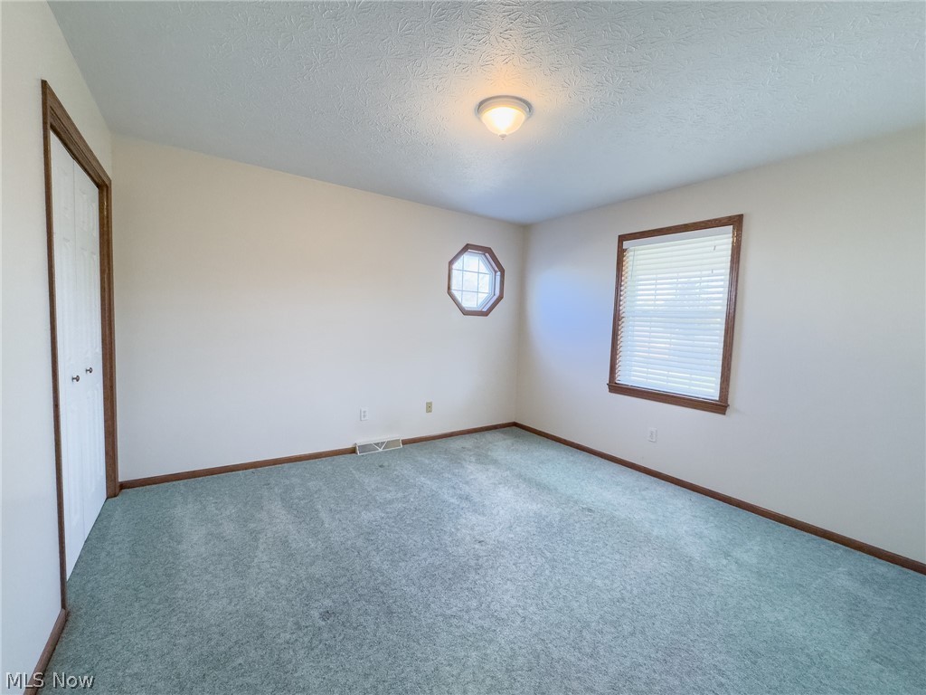 924 Dravis Street Girard OH 44420