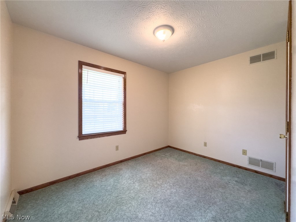 924 Dravis Street Girard OH 44420