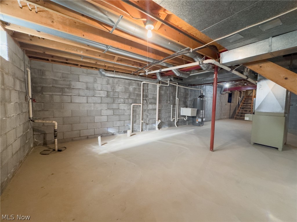 924 Dravis Street Girard OH 44420
