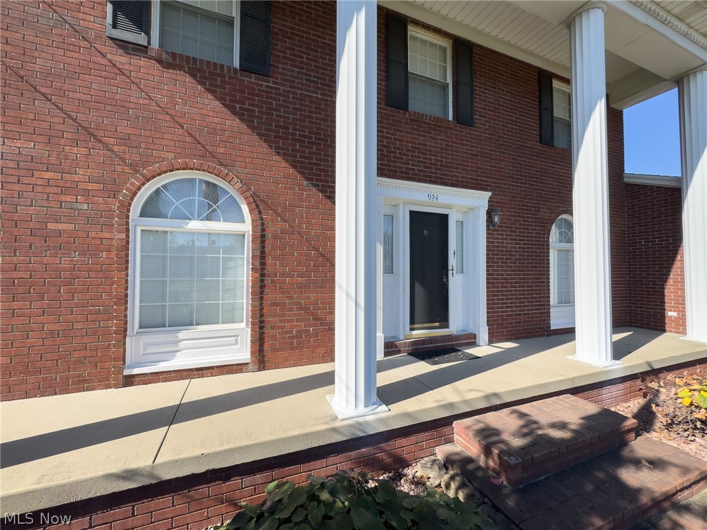 924 Dravis Street Girard OH 44420