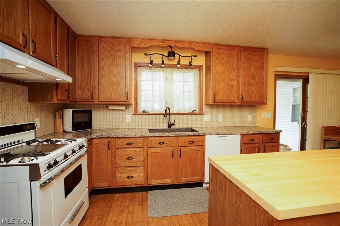 924 Dravis Street Girard OH 44420