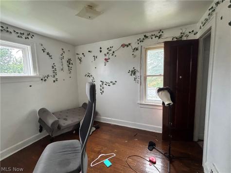 1499 Clermont Road Cleveland OH 44110