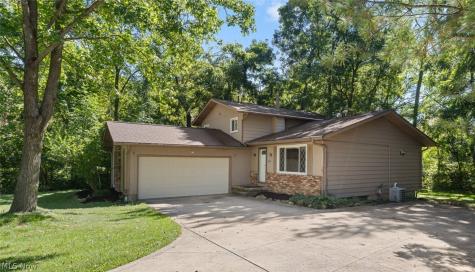 6720 Brookside Road Independence OH 44131