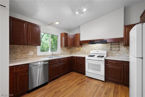 6720 Brookside Road Independence OH 44131