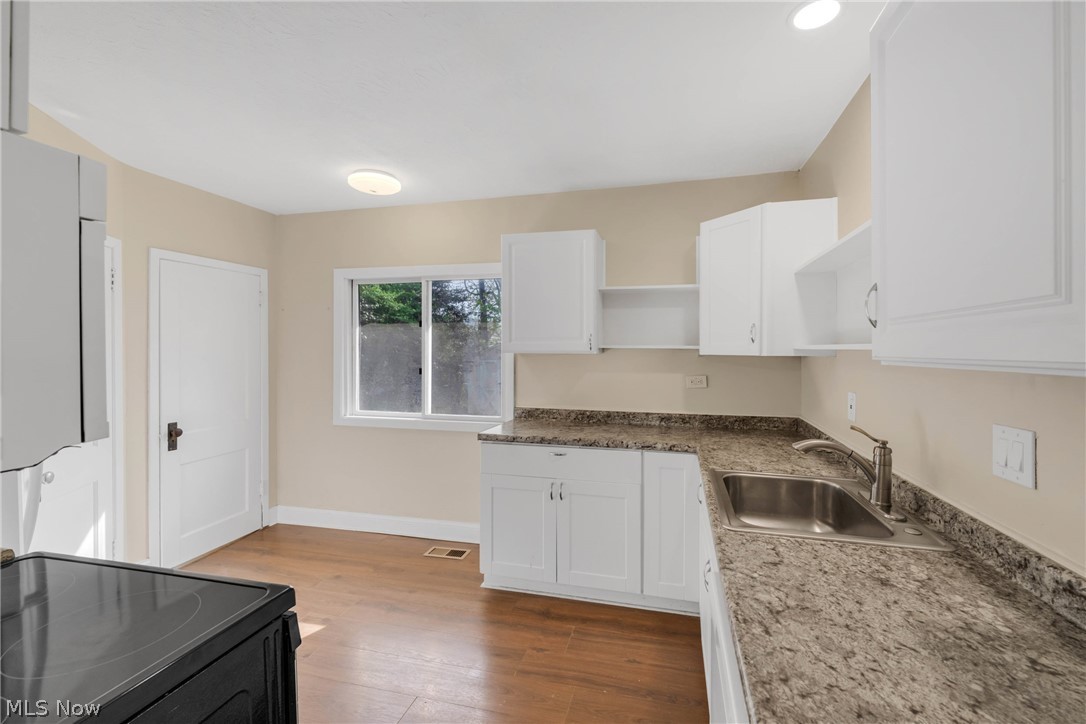 1381 S Green Road South Euclid OH 44121