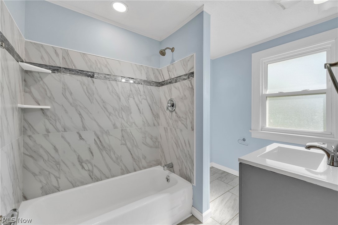 1381 S Green Road South Euclid OH 44121