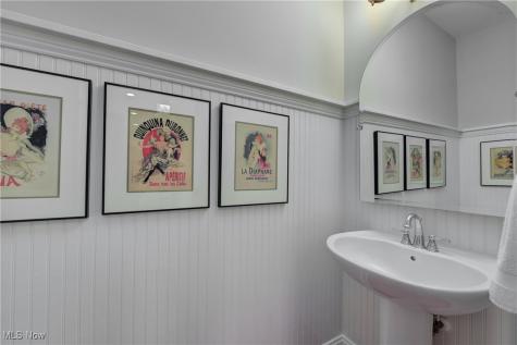 32041 Kossuth Drive Avon Lake OH 44012