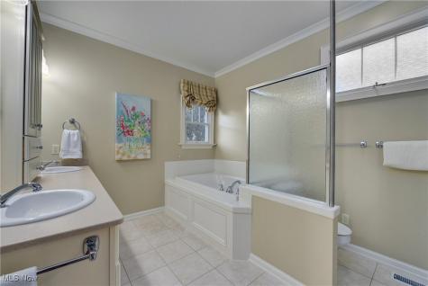 32041 Kossuth Drive Avon Lake OH 44012