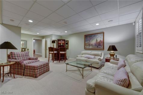 32041 Kossuth Drive Avon Lake OH 44012