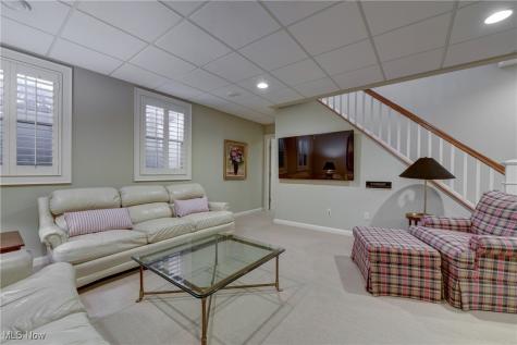 32041 Kossuth Drive Avon Lake OH 44012