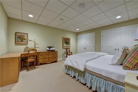 32041 Kossuth Drive Avon Lake OH 44012