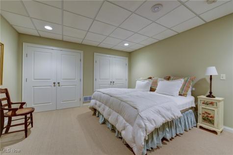 32041 Kossuth Drive Avon Lake OH 44012