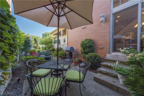 32041 Kossuth Drive Avon Lake OH 44012