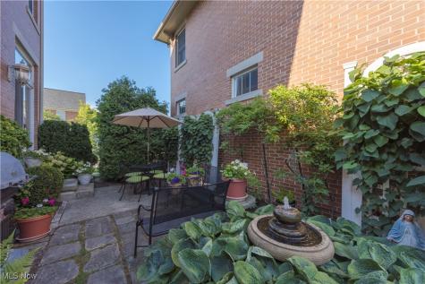 32041 Kossuth Drive Avon Lake OH 44012