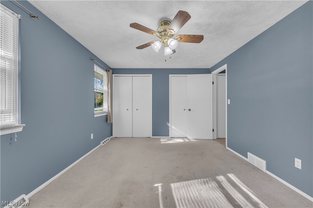 6033 Harrison Street Mentor OH 44060
