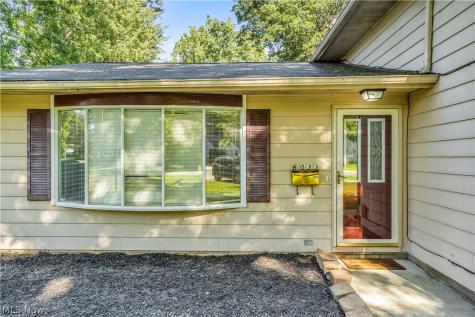 6033 Harrison Street Mentor OH 44060