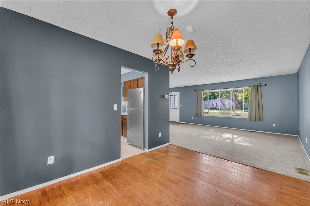 6033 Harrison Street Mentor OH 44060