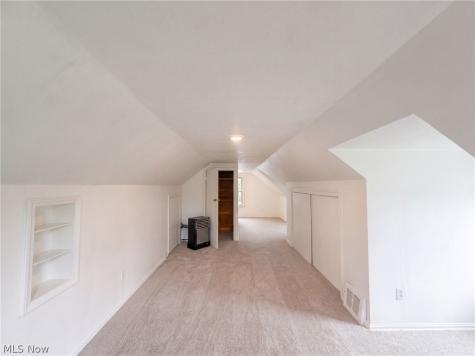 6652 Oakwood Drive Independence OH 44131
