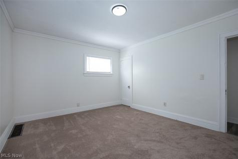 13812 Southview Avenue Cleveland OH 44120