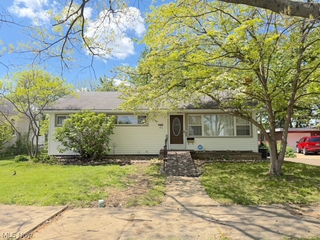 1016 Union Avenue NW New Philadelphia OH 44663
