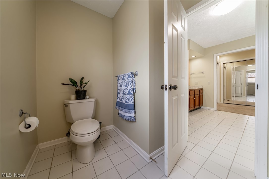 8233 Whispering Pines Drive Novelty OH 44072
