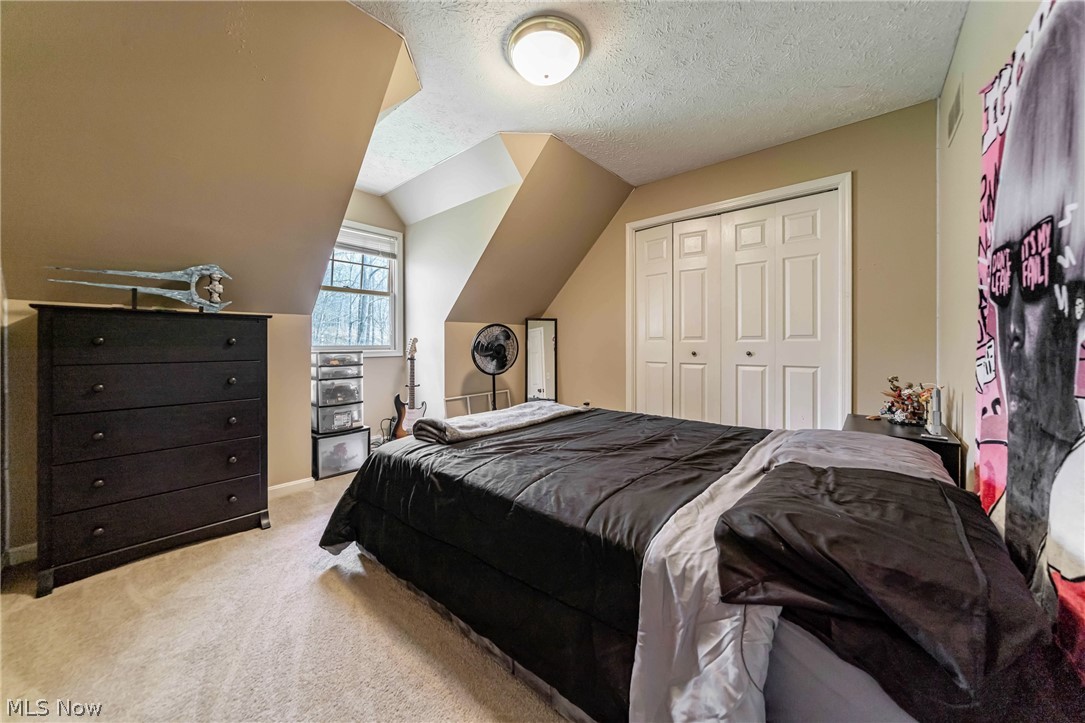 8233 Whispering Pines Drive Novelty OH 44072