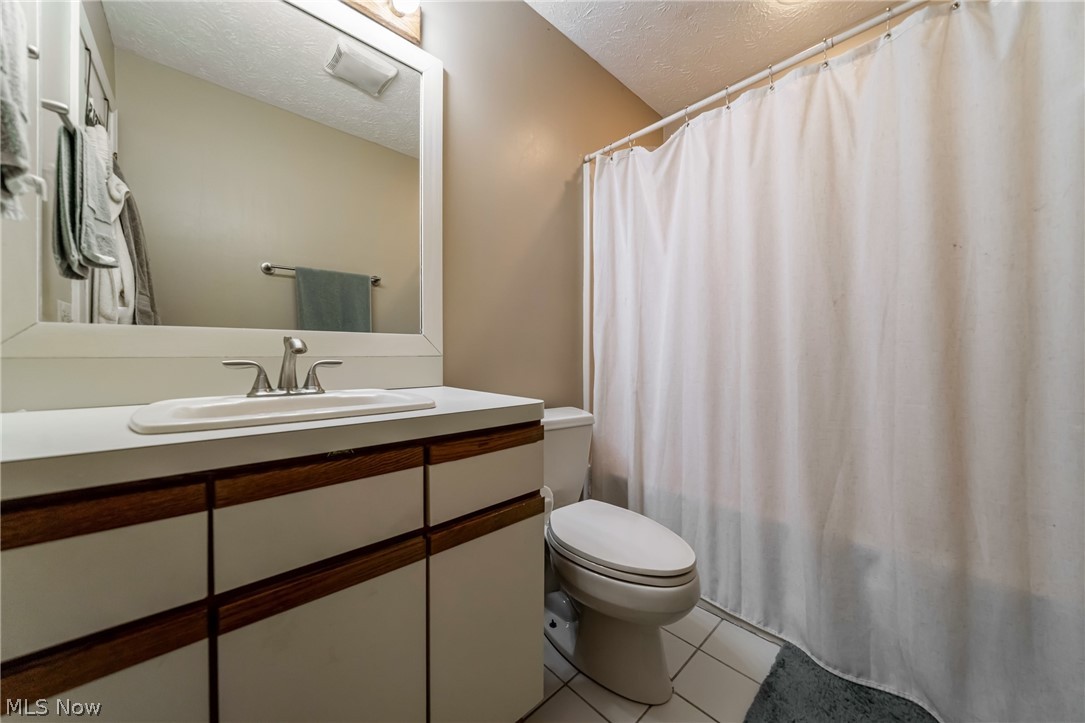 8233 Whispering Pines Drive Novelty OH 44072