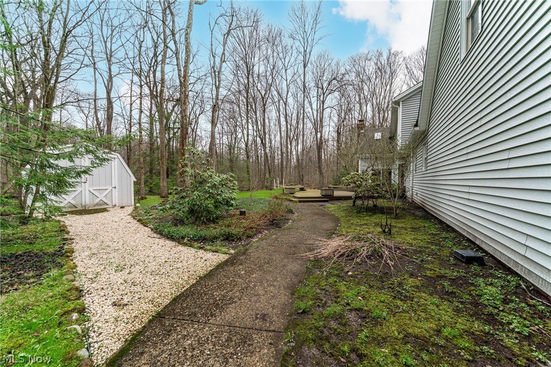 8233 Whispering Pines Drive Novelty OH 44072