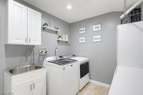 1342 Roseland Drive Macedonia OH 44056