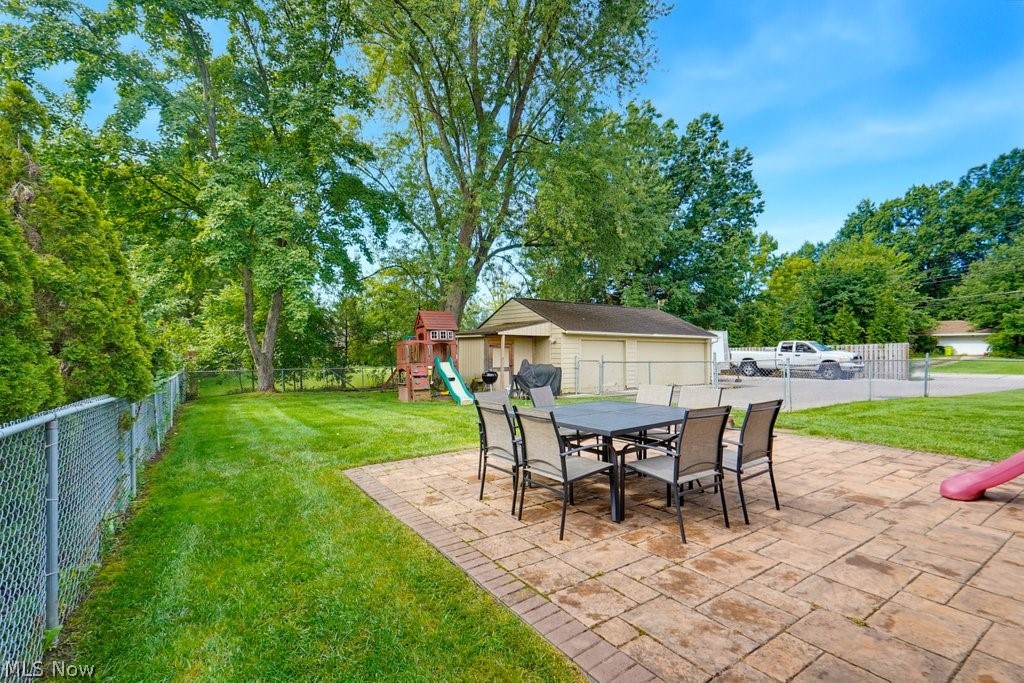 1342 Roseland Drive Macedonia OH 44056