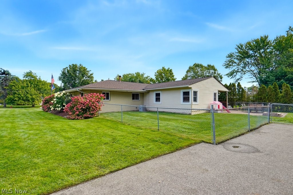 1342 Roseland Drive Macedonia OH 44056