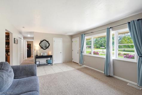 1342 Roseland Drive Macedonia OH 44056