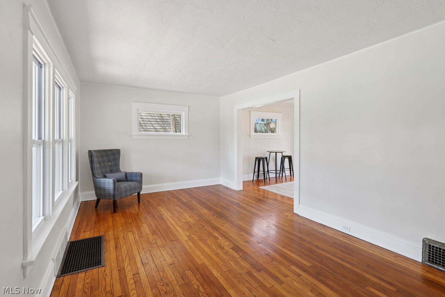 5115 Oakmont Drive Lyndhurst OH 44124