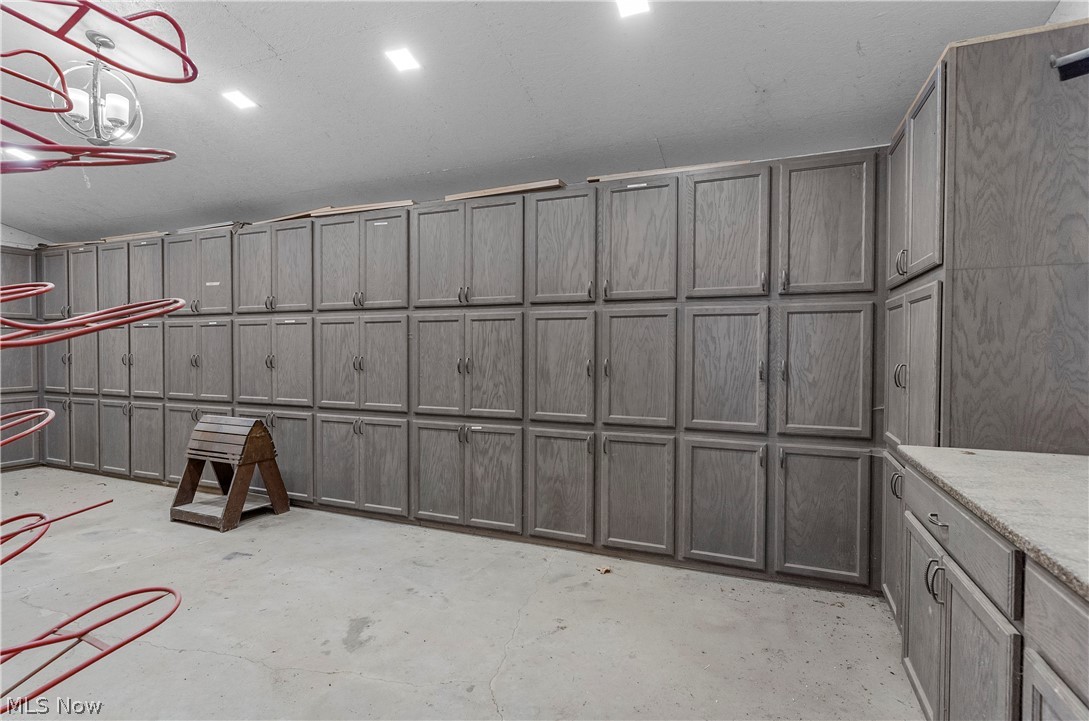 16490 Munn Road Chagrin Falls OH 44023