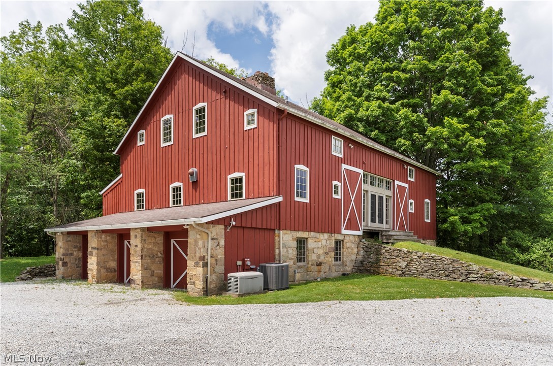 16490 Munn Road Chagrin Falls OH 44023